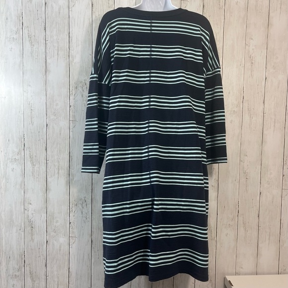 T by Talbots UPF50+ Stripped 3/4 Sleeve Dress XL - Picture 3 of 5